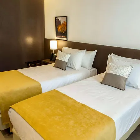 Dazzler By Wyndham La Plata Hotel Exterior photo