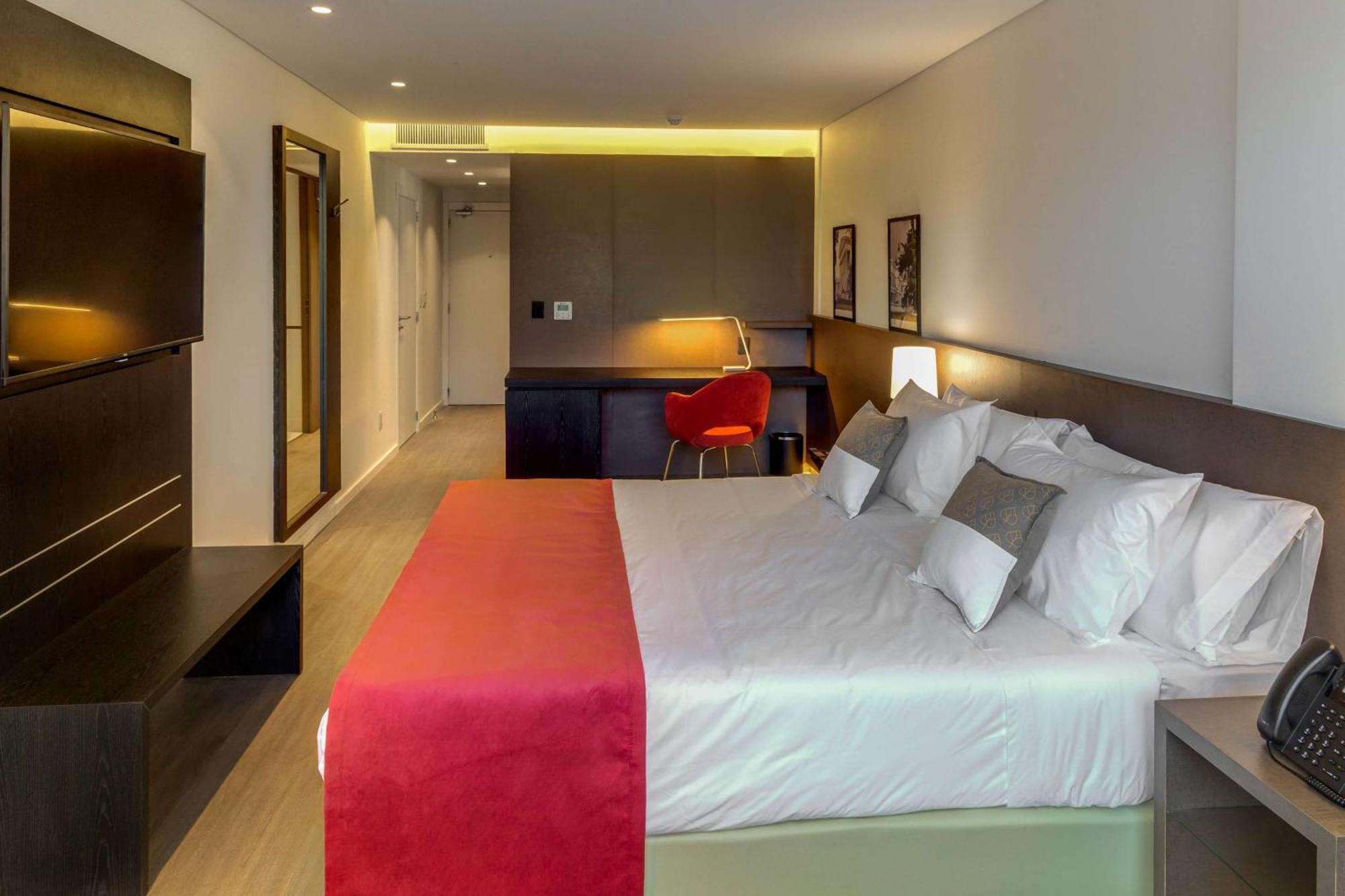 Hotel Dazzler By Wyndham 4*
